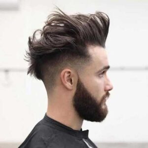 Potongan Rambut Mohawk